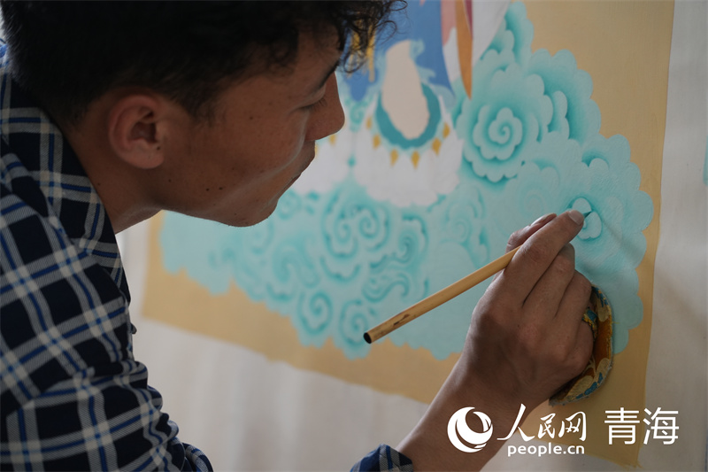 青海黄南：山水画卷 生机盎然