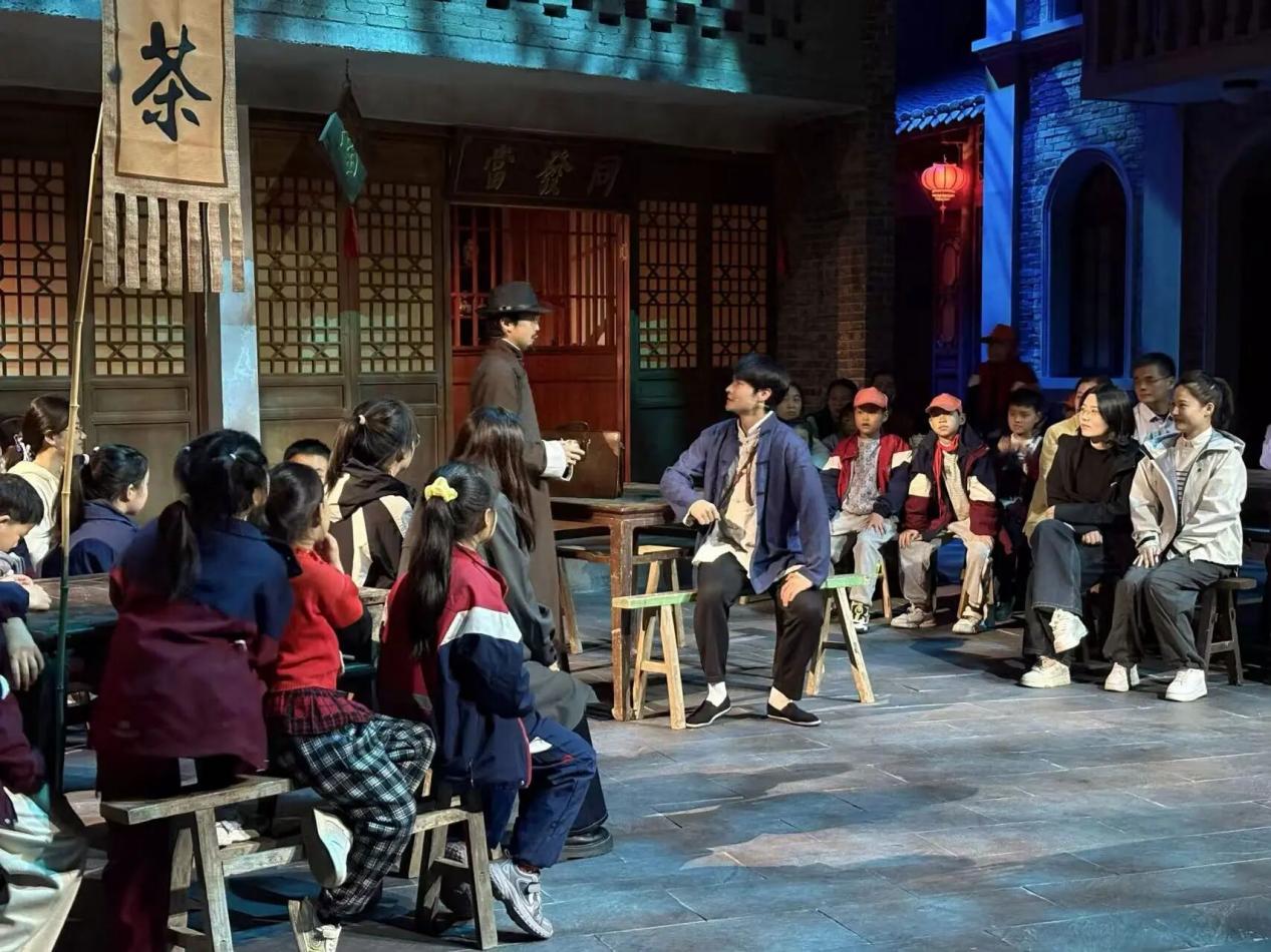 金寨县“十万剧场”演出。六安市文旅局供图